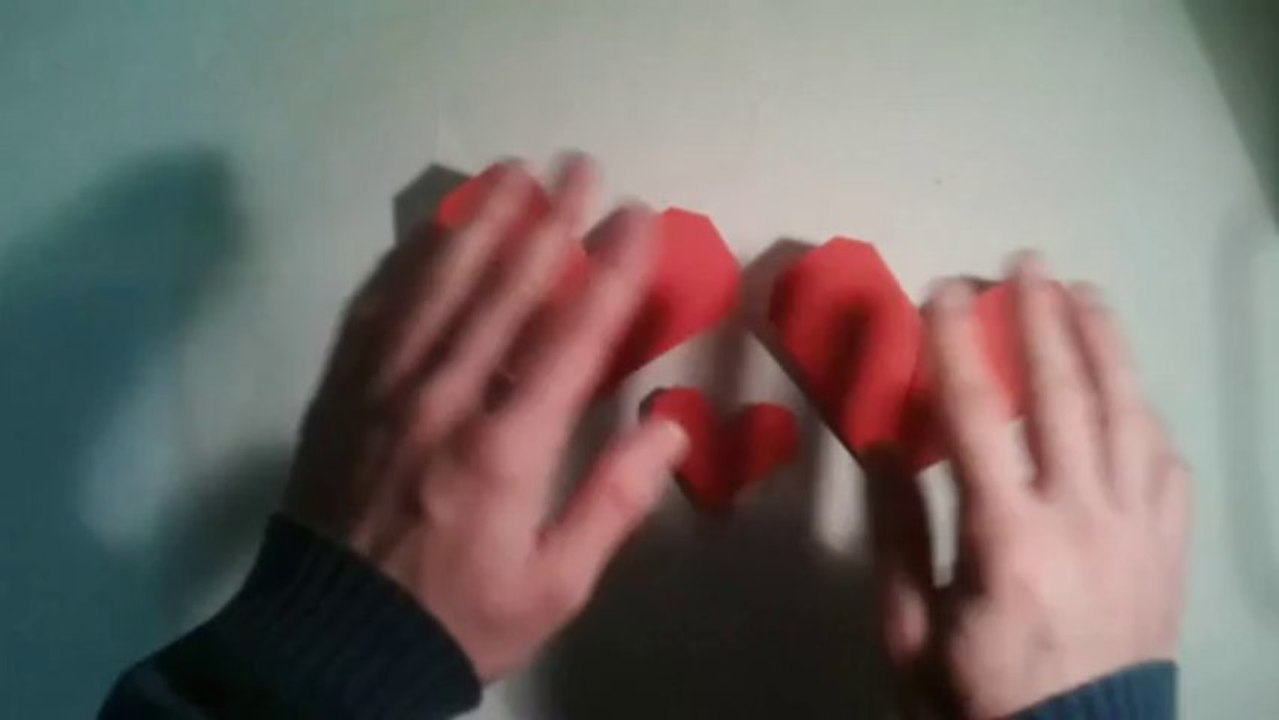 How to make an easy origami heart (Valentine's Day)