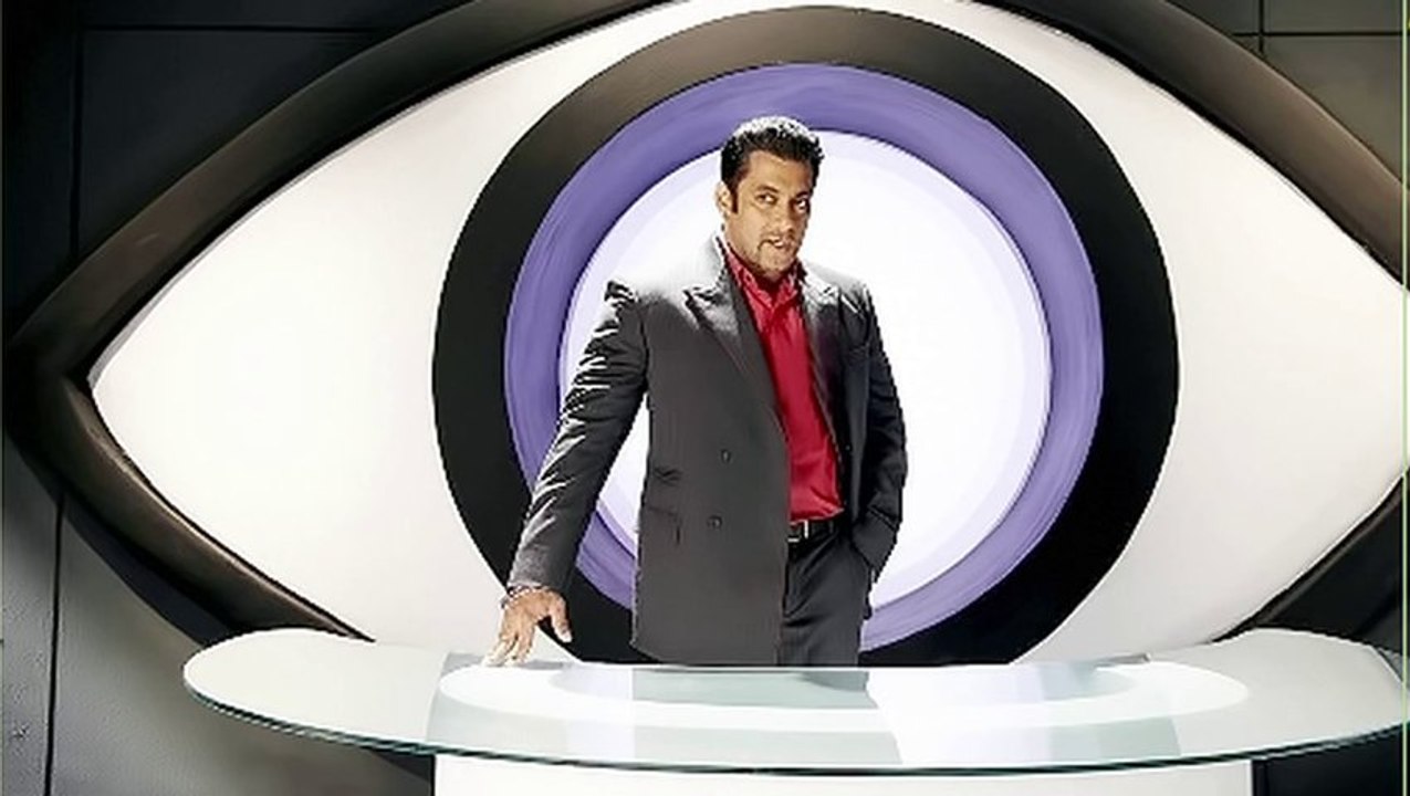 Salman Khan Starts Bigg Boss 7 - Promo PICTURES