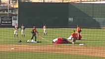Un joueur de Baseball assommé par un parachutiste!