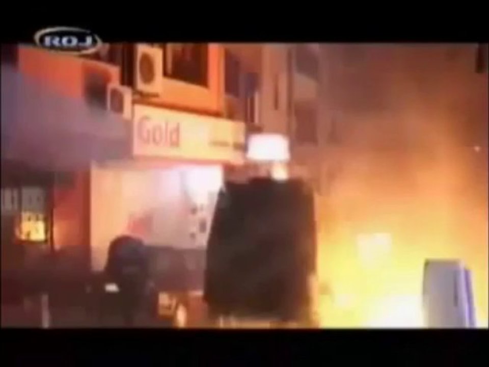 Koma Berxwedan, Çerxa Şoreşe Şarkısı Www.Birsesversen.Com