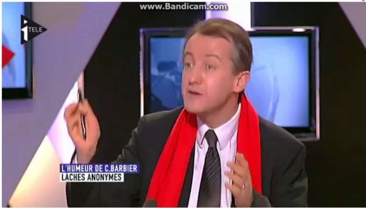 Christophe Barbier sur iTele critiquant les Anonymous