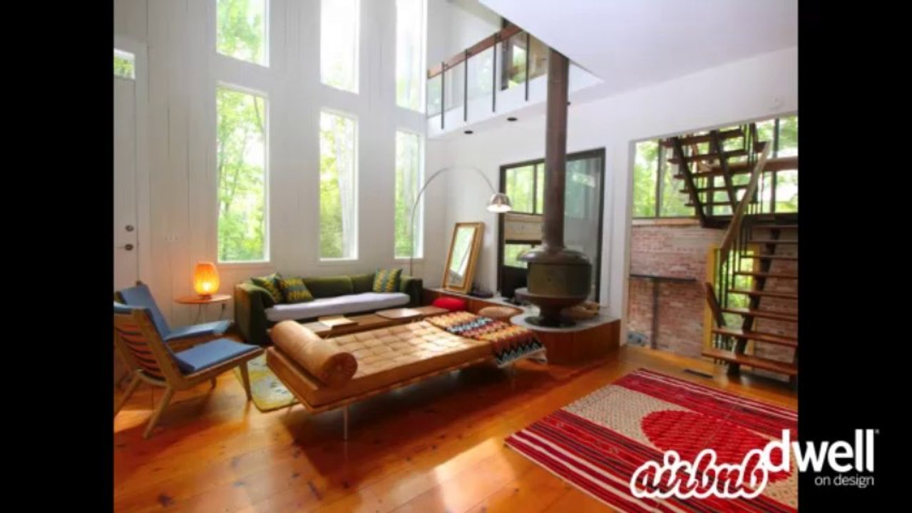 Frank Lloyd Wright or An Igloo? Sexy Homes on Airbnb