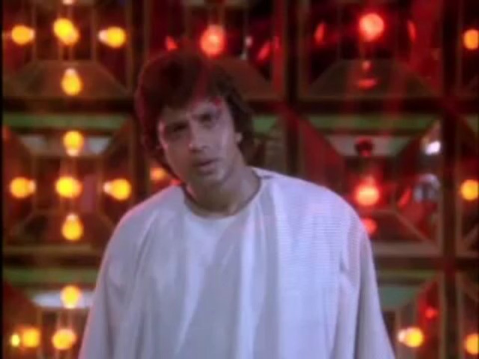 Goron Ki Na Kalon Ki - Rajesh Khanna - Mithun - Disco Dancer - Bollywood Songs