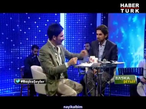 2 Serdar Tuncer Gedayı kuyi aşk - Uğur Işılak Ayrı düştüm 2013