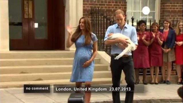 Royal baby first appearance: Kate and... - no comment