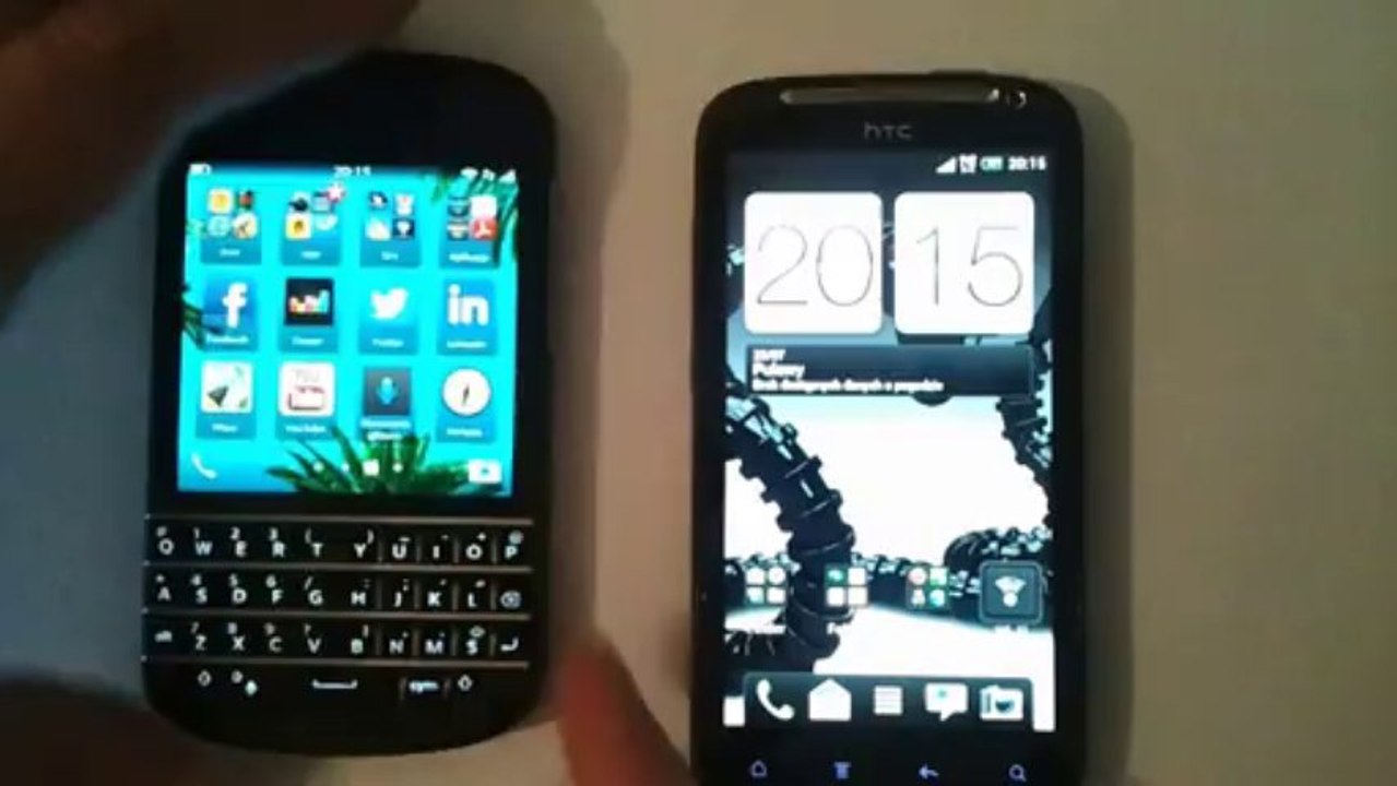 Porównanie smartfonów Blackberry Q10 i HTC Sensation