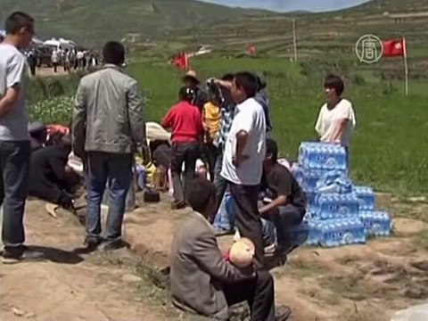 В результате землетрясения в Китае погибло уже 95 человек