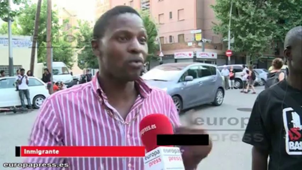 Desalojadas cerca de 120 personas de una nave de Barcelona