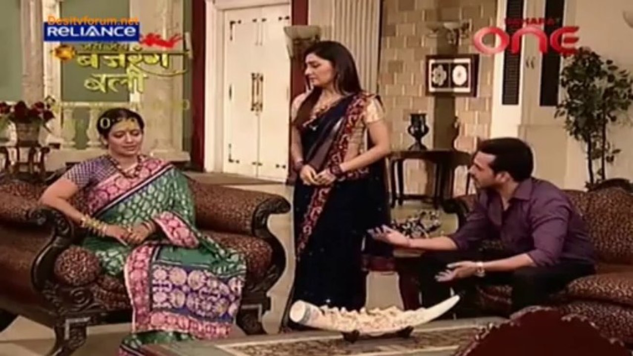 Jhilmil Sitaron Ka Aangan Hoga 24th July 2013 Video Watch Online pt2