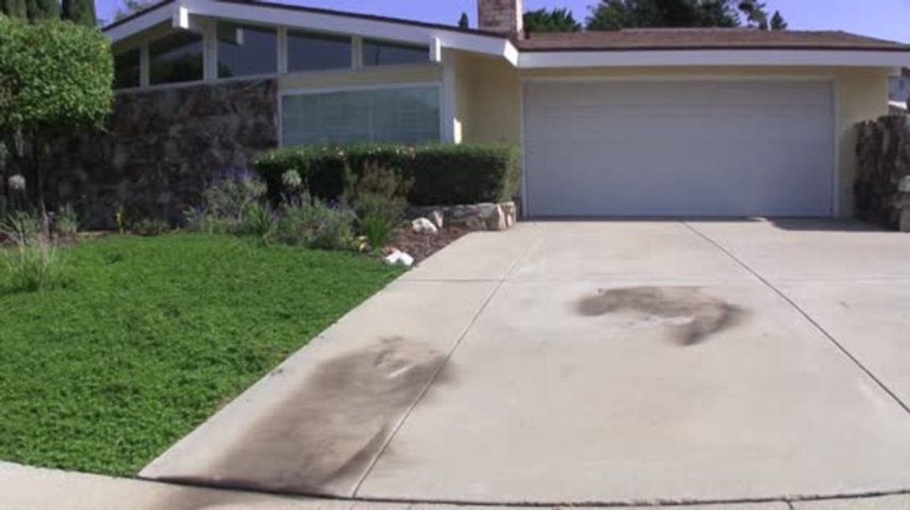 Medical Professionals Seek 2-Week Extension on Amanda Bynes' Psychiatric Hold