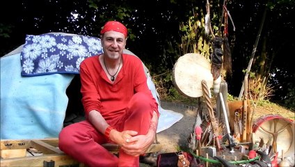 CW6 Bienvenue aux Huttes chez Annik et Wambli - Welcome to the Huts at Annik and Wambli