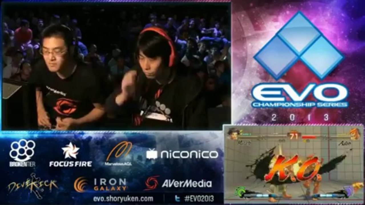 [Ep#70] EVO 2013 - Gamerbee vs Haitani - Top 8 Super Street Fighter IV