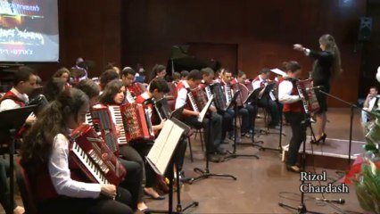 11 Victor Derenboim Accordion Orchestra - Rizol CHARDASH