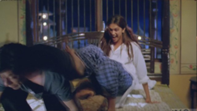 Deepika Padukone Kicks Shahrukh Khan's Butt - CHECK OUT