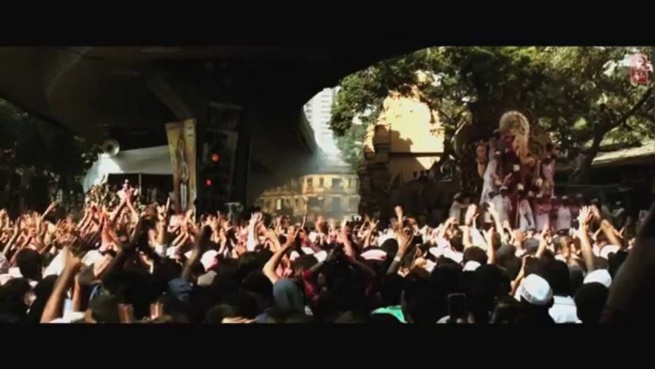 Thoofan (Zanjeer) Official Theatrical Trailer - Ram Charan, Priyanka Chopra, Prakash Raj, Srihari