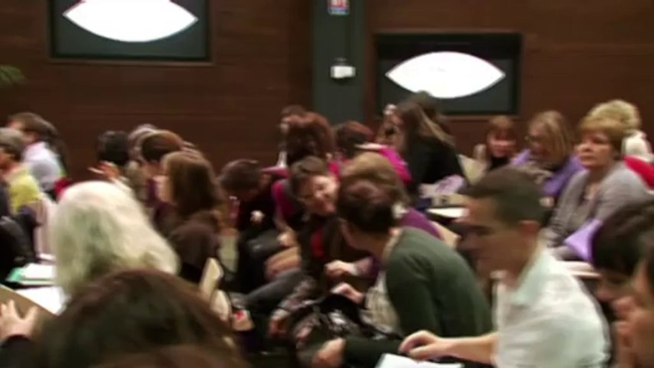 Lecture sérieuse, lecture joueuse : la littérature jeunesse à l'heure du numérique. Journée d'étude du 23 mai 2013. Partie 10 / 10