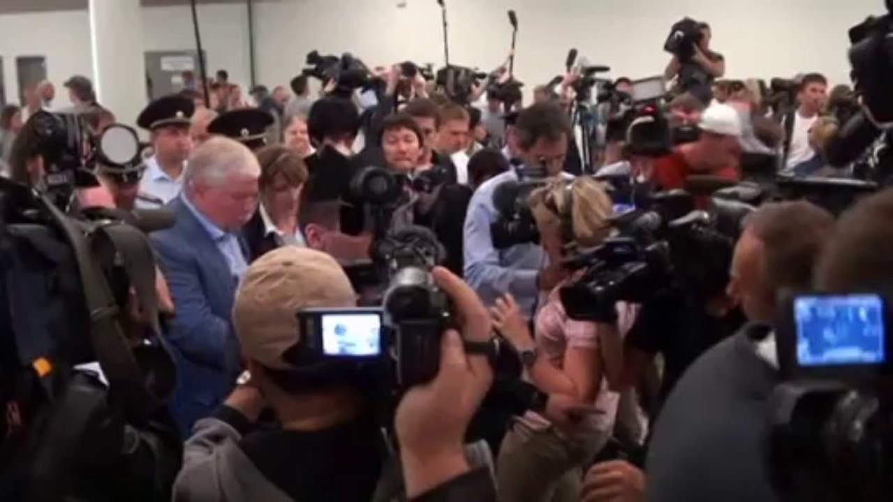 Snowden sigue atrapado en el aeropuerto de Moscú