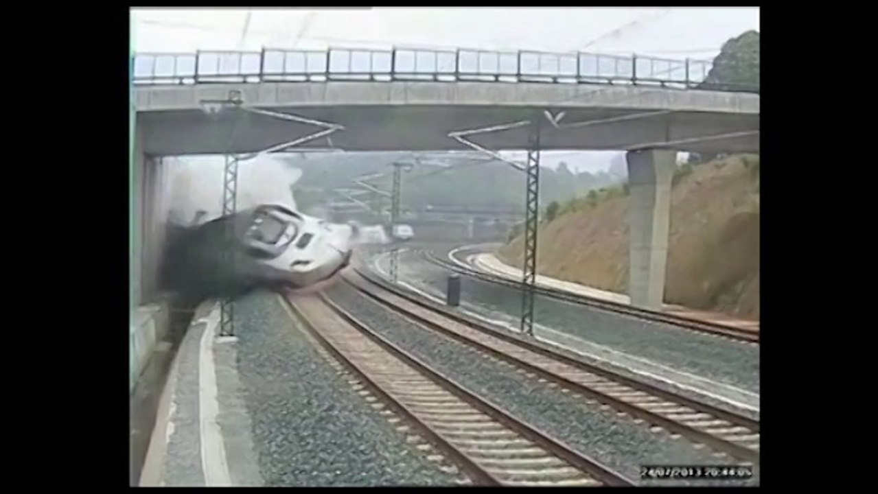 Les images de l'accident de train à Saint-Jacques-de-Compostelle