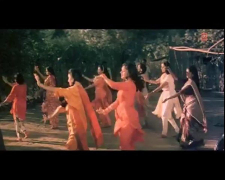 De Rahi Hai Duain [Full Song] _ Satyamev Jayate _ Meenakshi