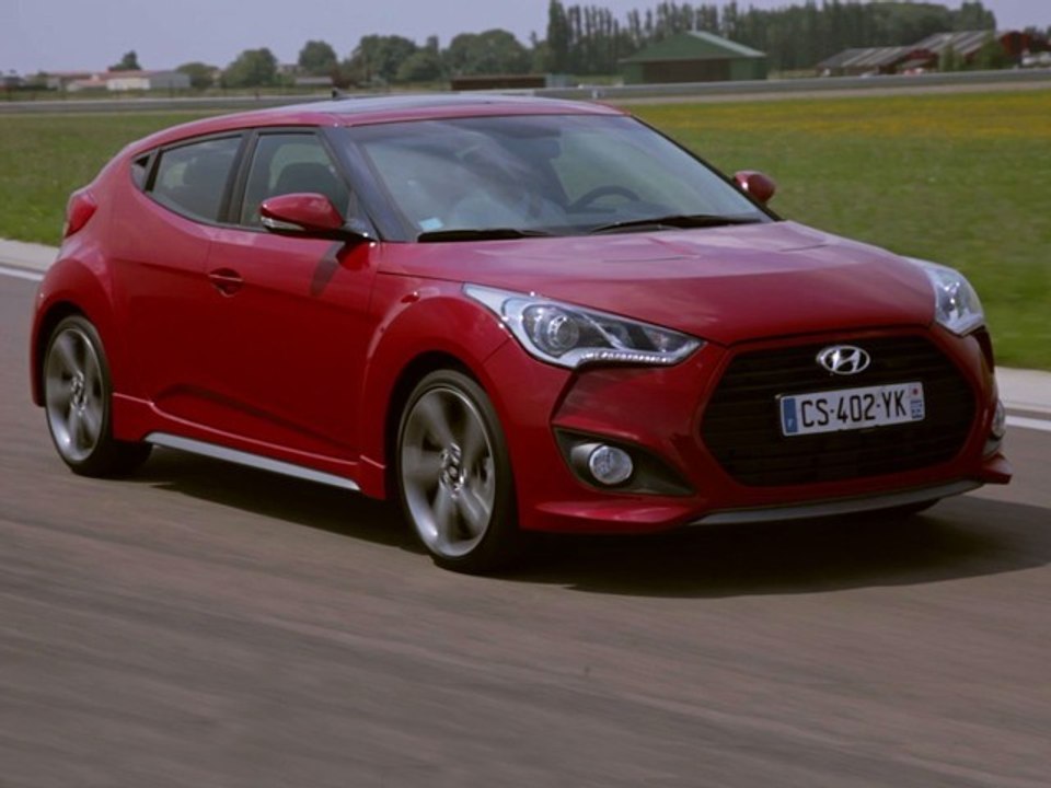 Essai Sport Auto : Hyundai Veloster Turbo 2013