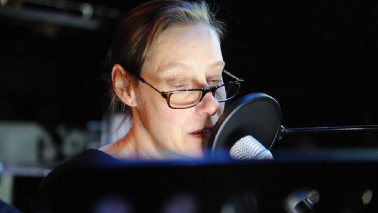 Michèle anne de Mey et Jaco van dormael lisent un extrait de Kiss and cry