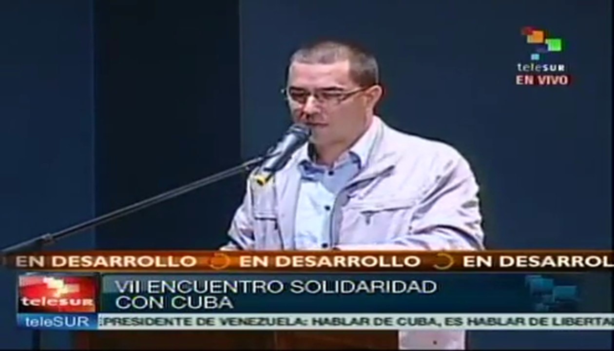 Hugo Chávez y Fidel Castro eran una misma persona: Jorge Arreaza