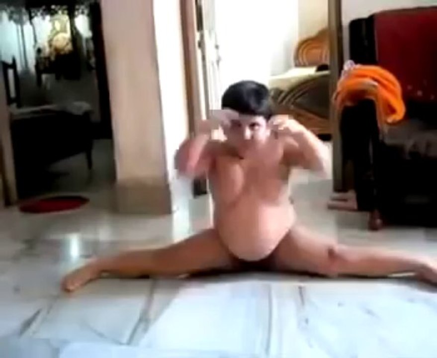 OMG Funniest Video EVER! - Chubby Indian Kid Dancing LOL