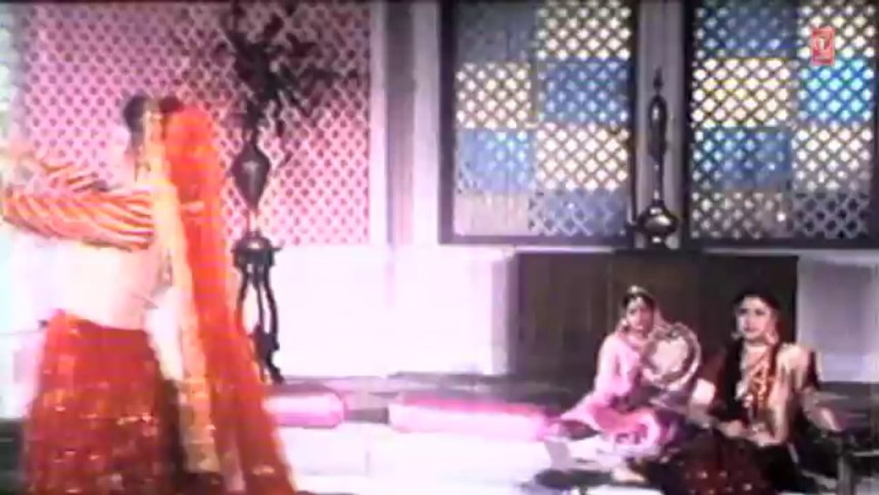 Ikrar Karen Kiss Se Full Song _ Insaaf Kaun Karega _ Dharmendra, Rajnikant, Jayaprada