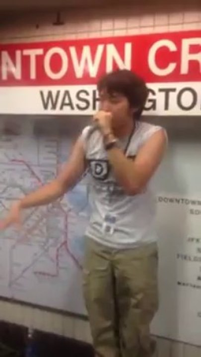 Some sweet beatboxing in the Boston Subway!! This guys knows how to beatbox EVERYTHING!!
