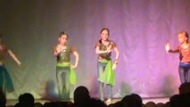 Russian Children dancing Bollywood song from Film Dhoom