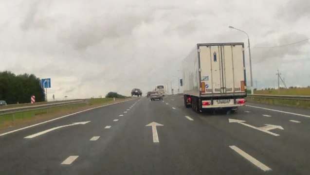 Accident : Voiture s'envole en Russie