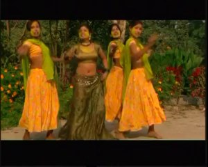 Tải video: Saiyan Romantic Hoke [Full Song] Devara Pehne Lehnga Choli Mein