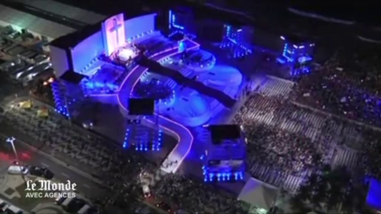 JMJ : une messe aux allures de concert géant à Copacabanav