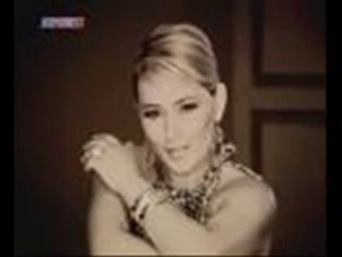 Hüner Coşkuner - SENİ BEN ELLERİN OLSUN DİYEMİ SEV