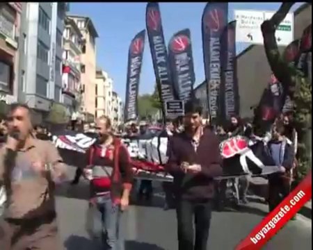 Anti - Kapitalist Müslüman Gençlere Biber Gazlı Müdahale