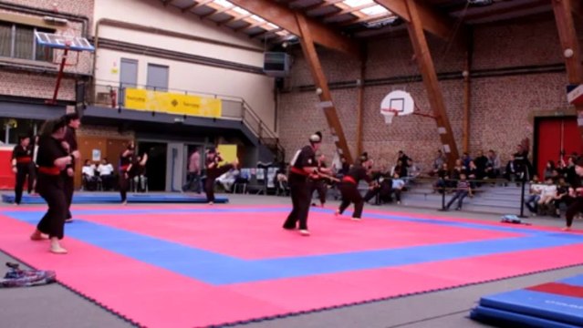 Démonstration de Silat Seni Gayong - Festival du combat Solidaire de Tourcoing