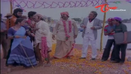 Hilarious Scene | Chiranjeevi Bluffs Rao Gopalrao In Funny Getup