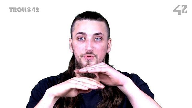 TROLL@42 - Entre guillemets s'empiler by Zaz