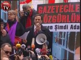 Gazeteciler Taksim de yürüdü!