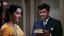 Nutan, Deven Varma, Milan - Scene 5_18