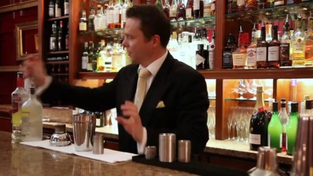 The George Martini | Cocktails London | London Cocktail Bars | Luxury Cocktails London