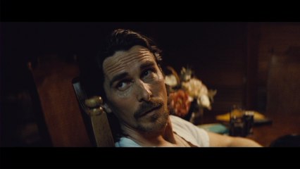 Christian Bale, Zoe Saldana in "Out of the Furnace" First Trailer