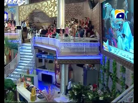 16th Iftar Iftar Aamir ke sat Part 1 in Amaan Ramazan with Aamir Liaquat 1434h 26-7-2013 -001