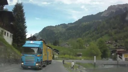 Schweiz. Alpen. Wilderswil - Stechelberg