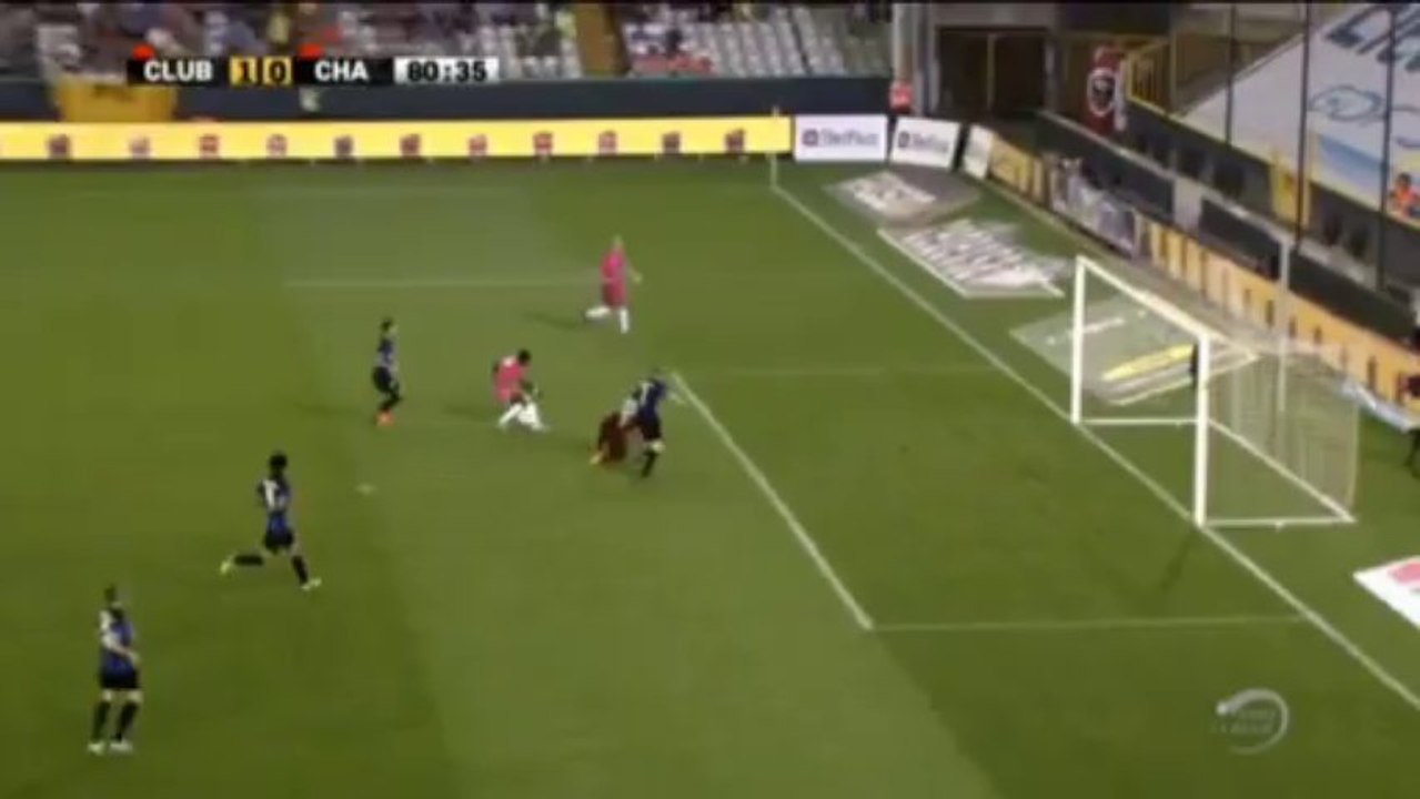 Pro League: Der muss rein! Charleroi verstolpert aus fünf Metern