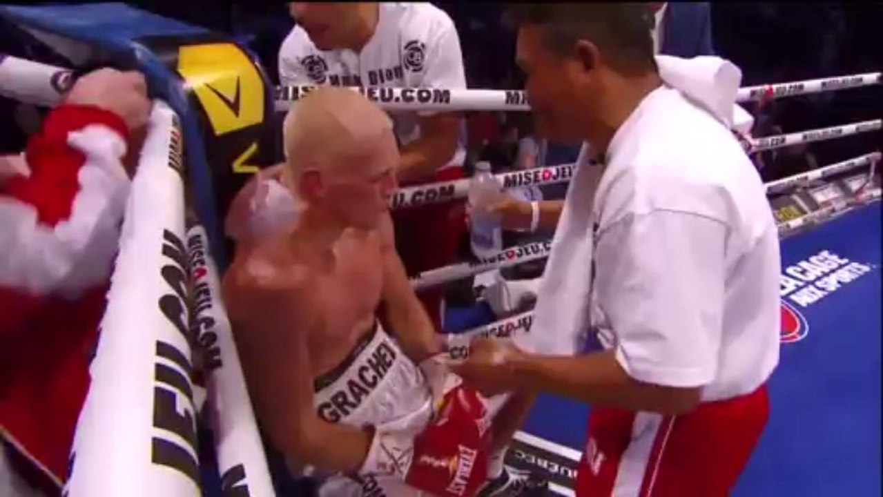 Lucian Bute vs Denis Grachev 2012-11-03