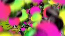 Bastidores do Carnaval 2013  Gata exibe barriga tanquinho antes de entrar na Sapucaí