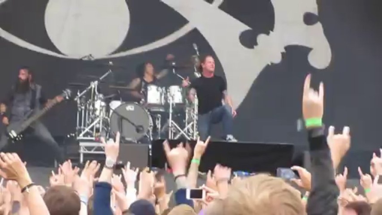 Stone Sour - Made of Scars - live @ Bråvalla Festival