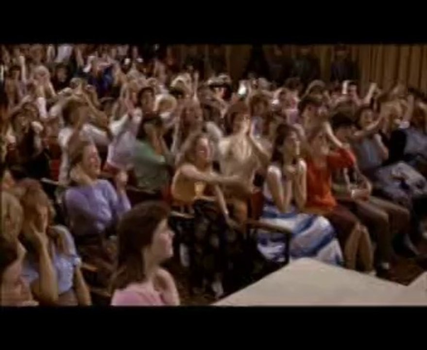 Extrait de - Top Secret - de Abrahams -Zucker