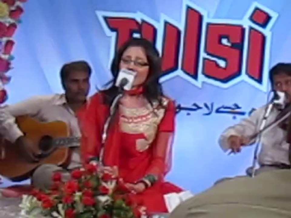 ZAARA SHIRAZEE IN TULSI SHOW